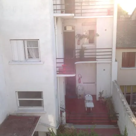 特雷圣母院旅馆 3* 卢德