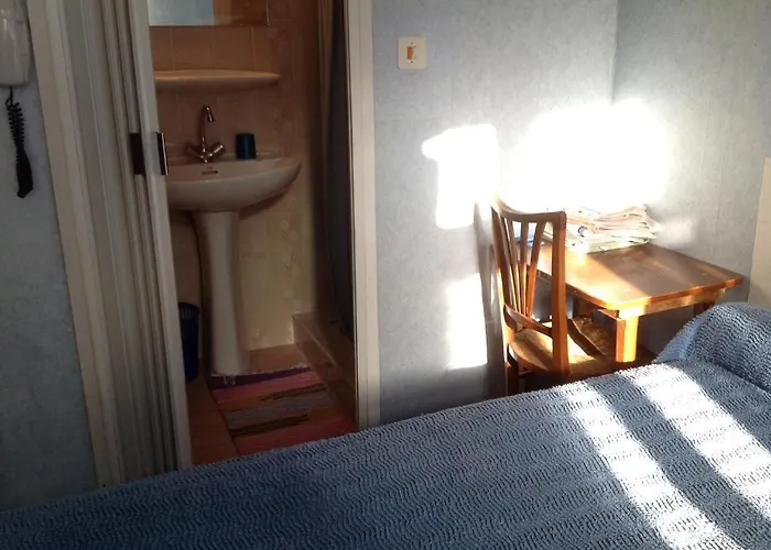 Maison Notre Dame De La Treille 게스트하우스 3*