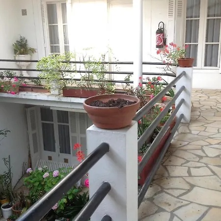 Maison Notre Dame De La Treille Lourdes