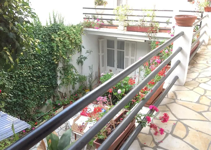 Maison Notre Dame De La Treille ゲストハウス 3*